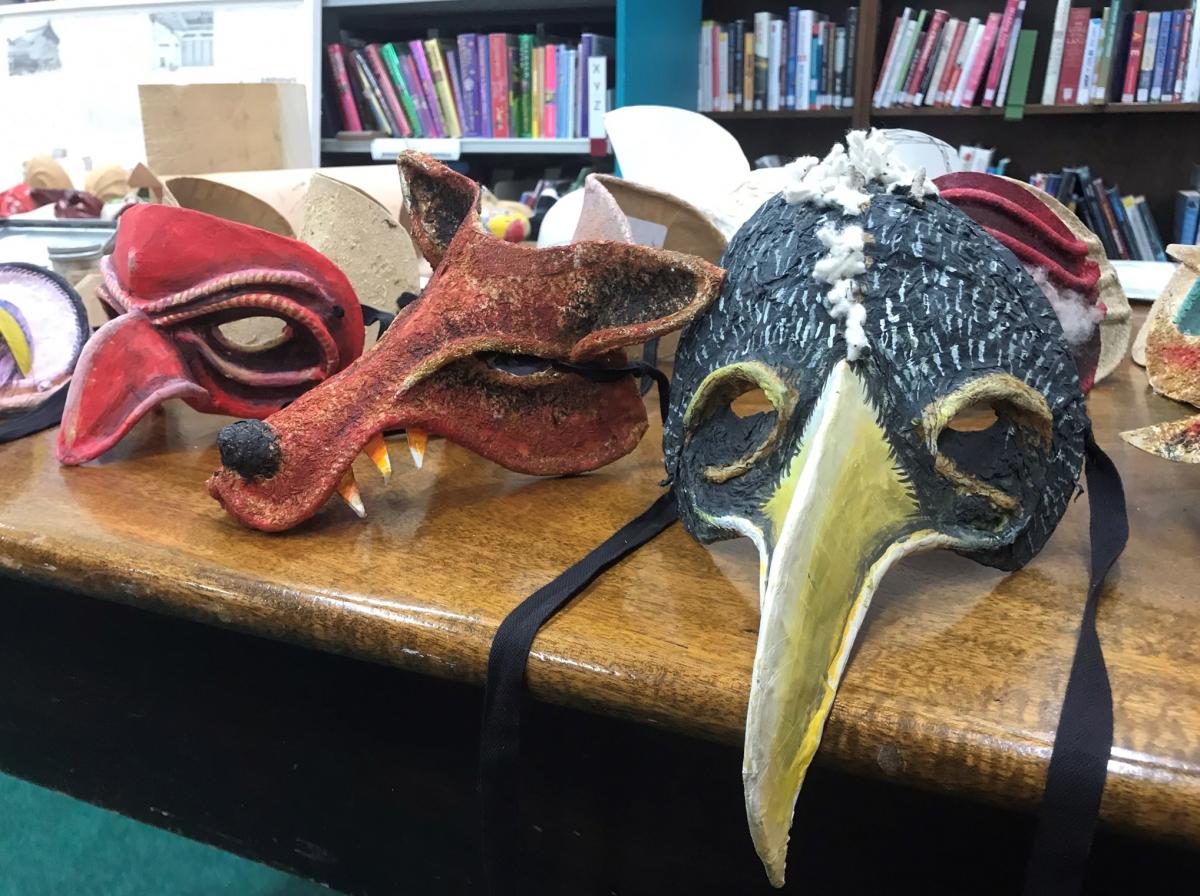 The magic of theatrical masks discussed in Rawdon talk