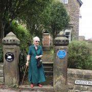 Sylvia Cunliffe unveils the blue plaque